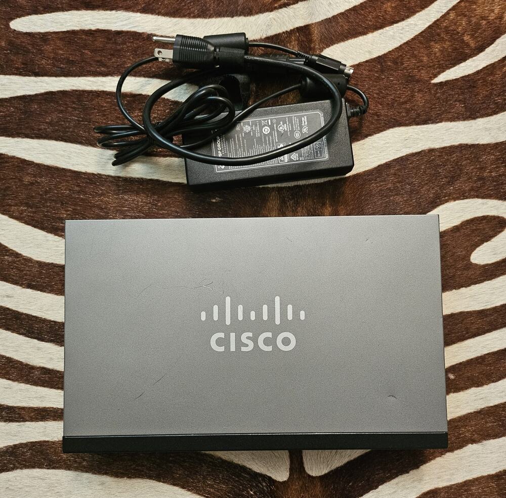 Cisco Systems SG350-10P 10-Port Gigabit Switch (SG35010PK9V05) & Power Cord